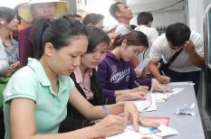 Đình chỉ tuyển sinh "những yếu kém có từ ban đầu"